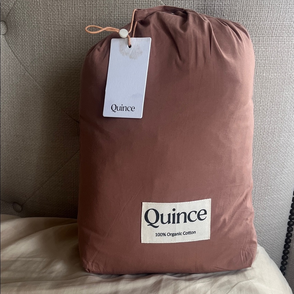 Quince Organic percale king sheet set in clay